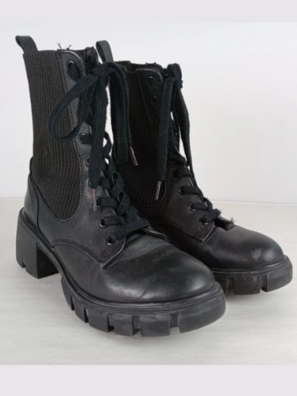 Steve Madden Women's Size 6.5 M Black Stretchy Leather Combat Lace Up Boots - Picture 1 of 13